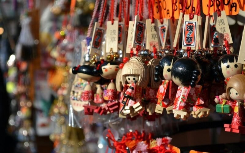 10 Must-Have Tokyo Souvenirs That Stand Out